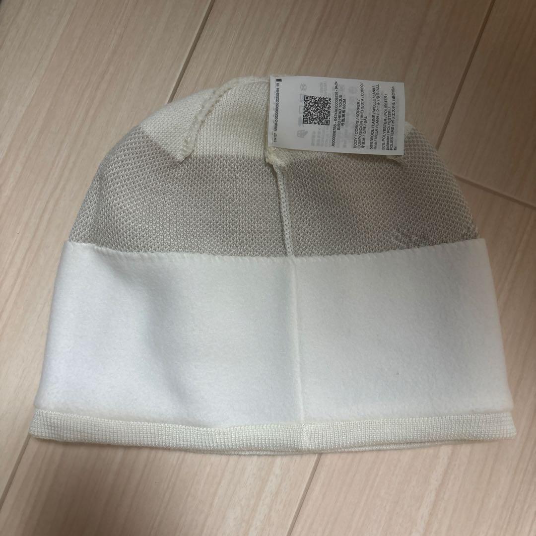 ARC'TERYX ニット帽 ビーニー　ホワイト