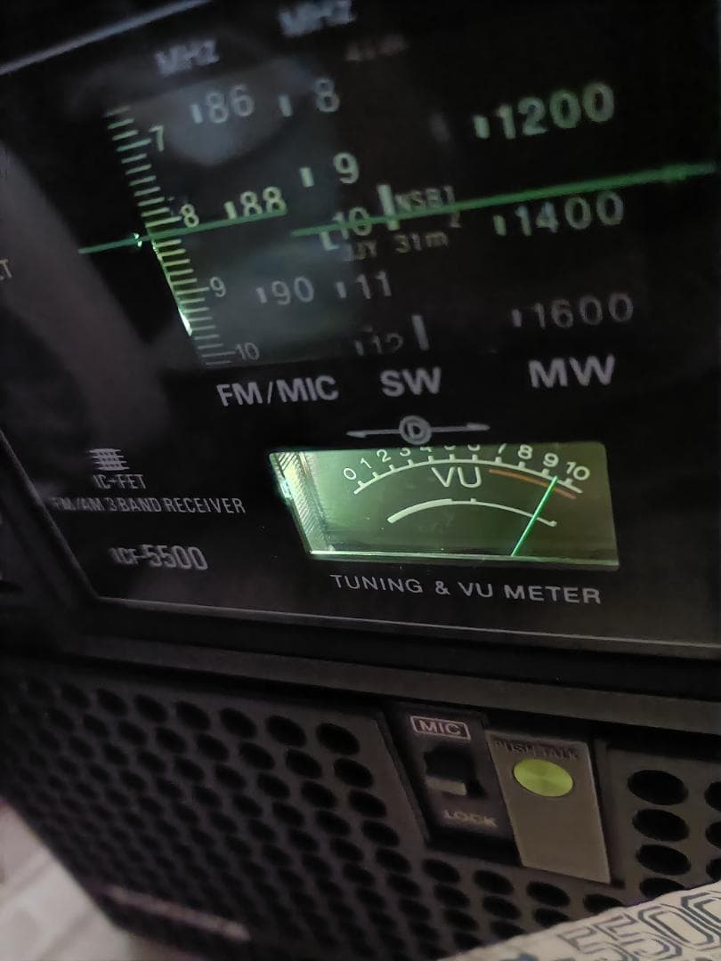 け*0様 SONY ソニー　ICF-5500 BCLラジオ　スカイセンサー　昭和