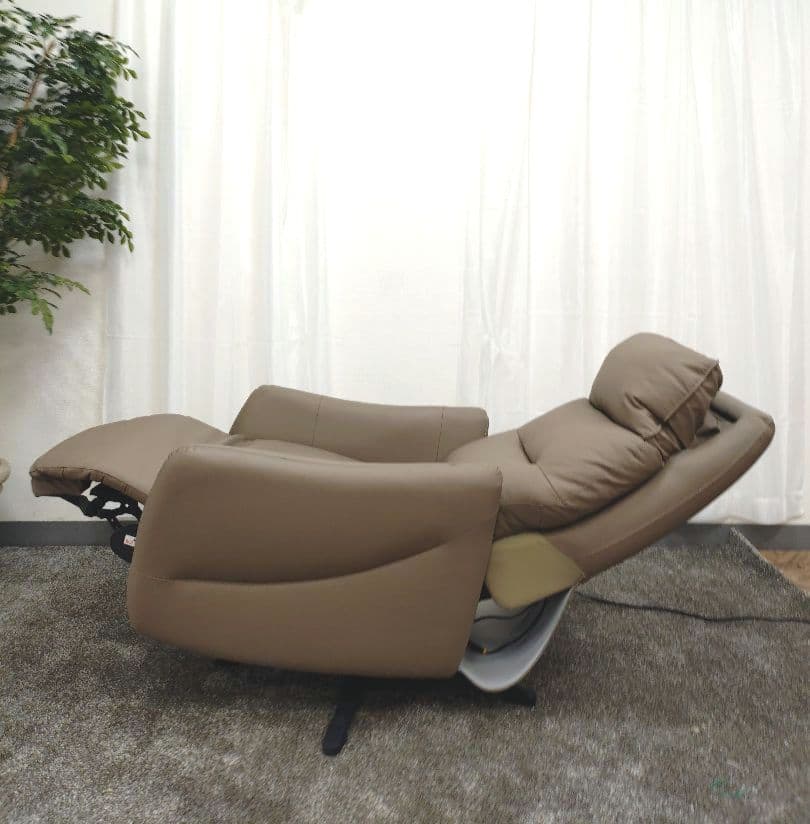 NITORI ニトリ 4モーター 電動リクライニング パーソナルチェア LE01