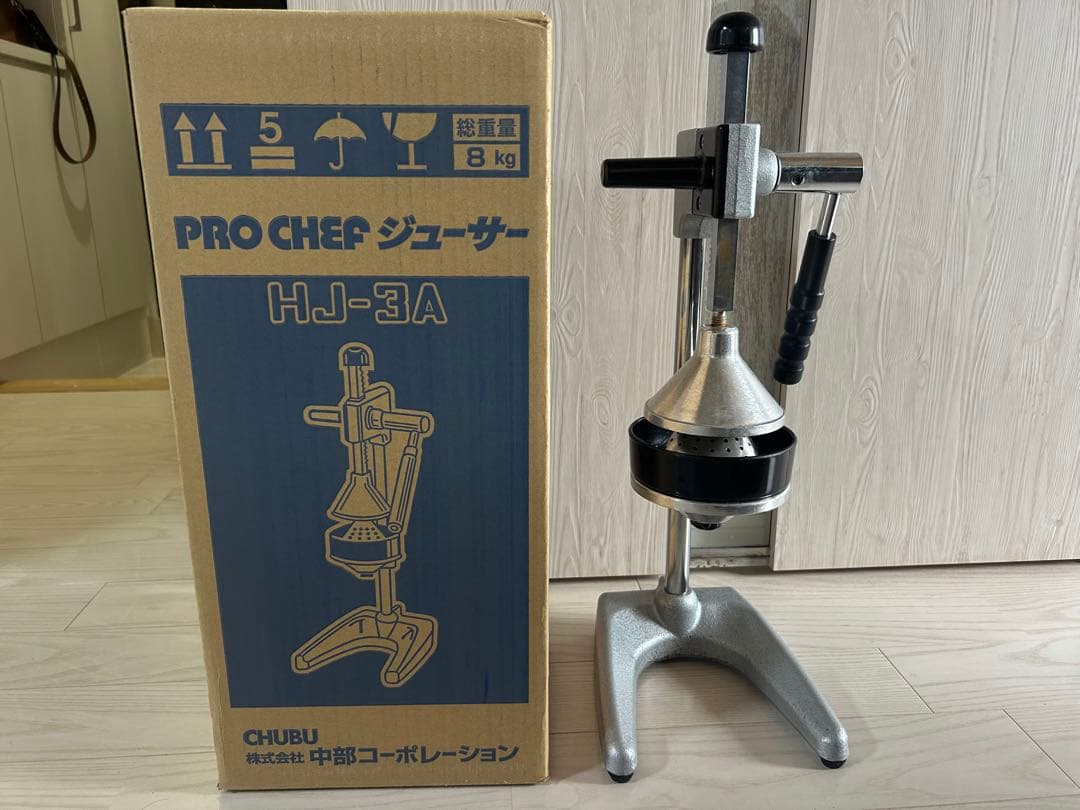ジューサー ミキサー　絞り機　手動