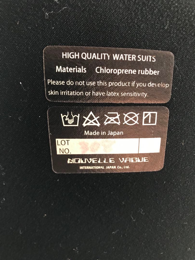 セミドライウェットスーツ エアタイト