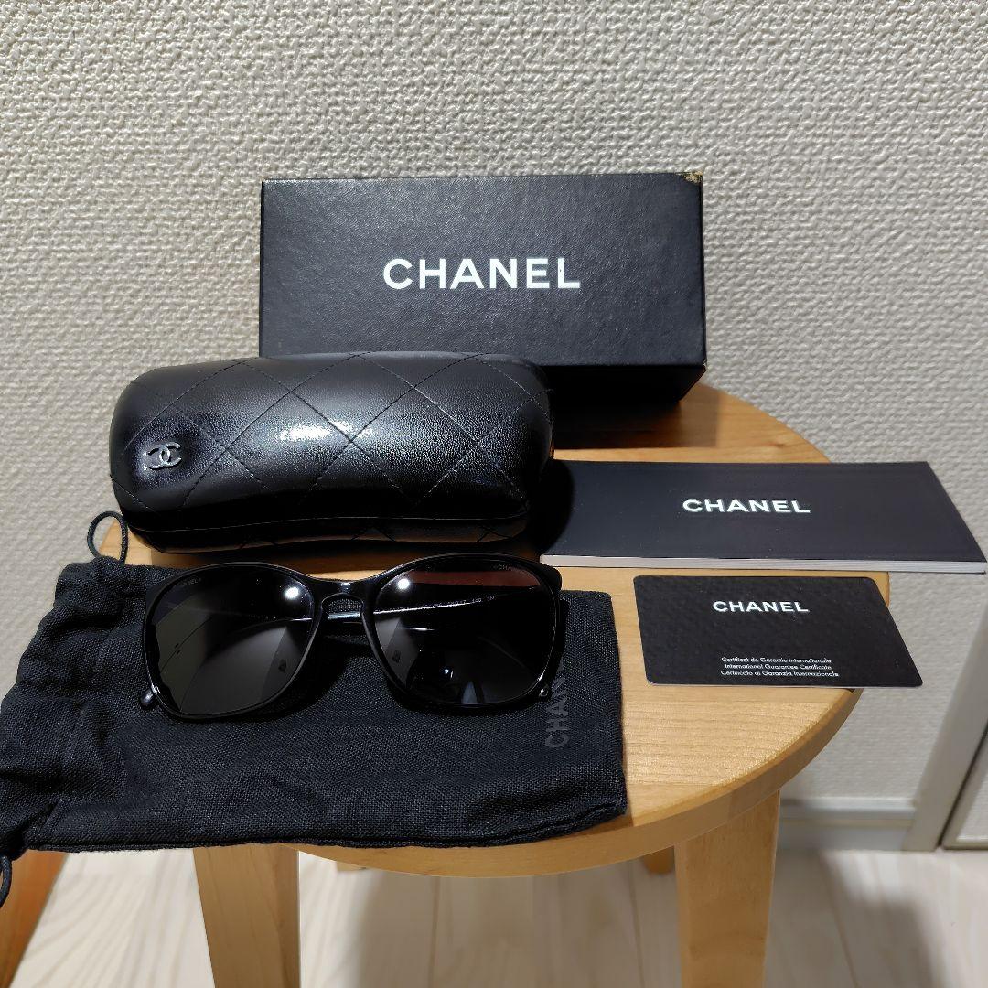 「12/28まで出品」CHANEL キャットアイサングラス　美品