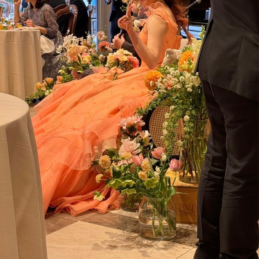 カラードレス　サーモンピンク　結婚式　ウェディング