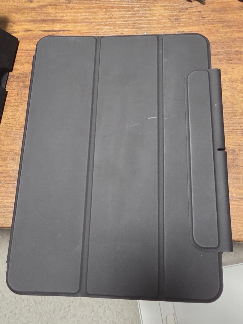 iPad Pro 11インチ　第3世代 本体　256gb　ケース付き