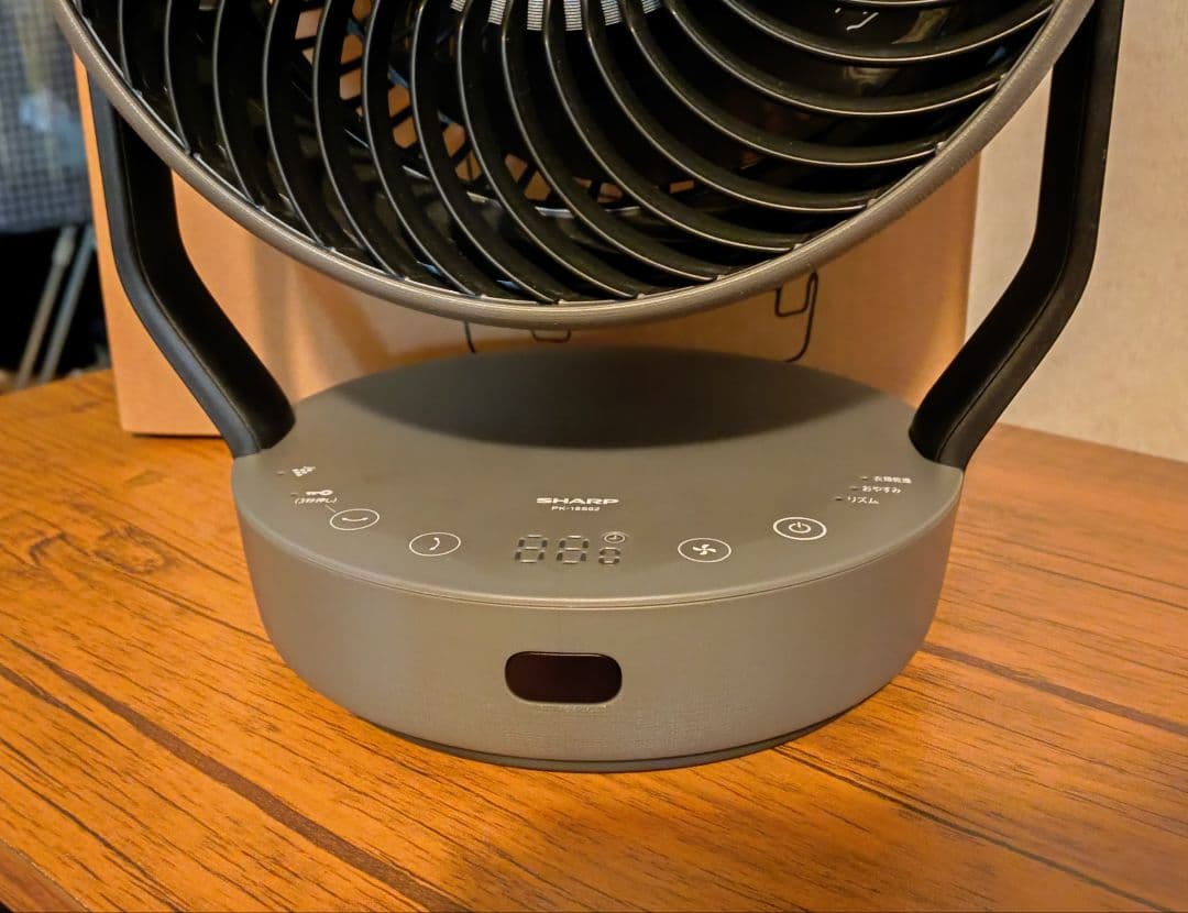 【新品同様】プラズマクラスターサーキュレーター PK18S02-B ブラック 黒