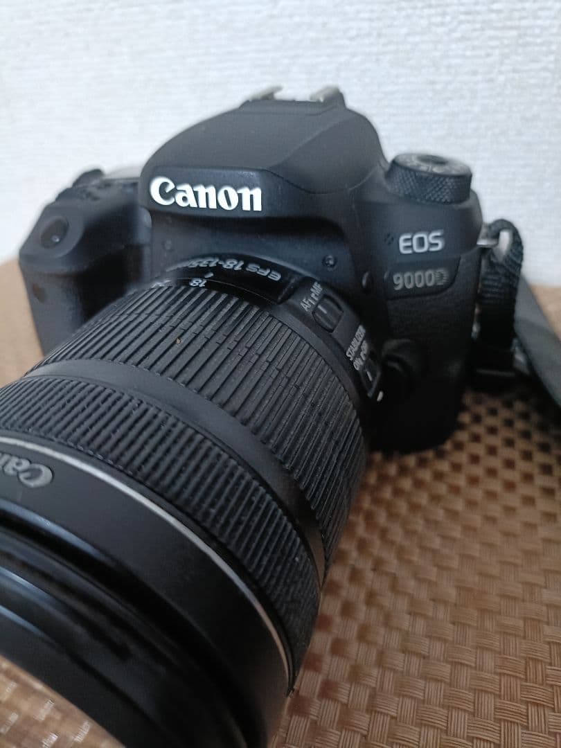 Canon EOS 9000Dデジタル一眼レフカメラレンズ3本、バッテリー2本付