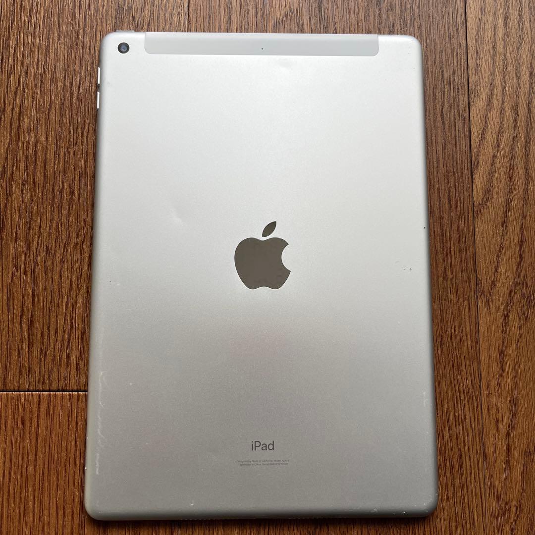 iPad (第8世代) 32GB Wifi + Cellularバッテリー91%