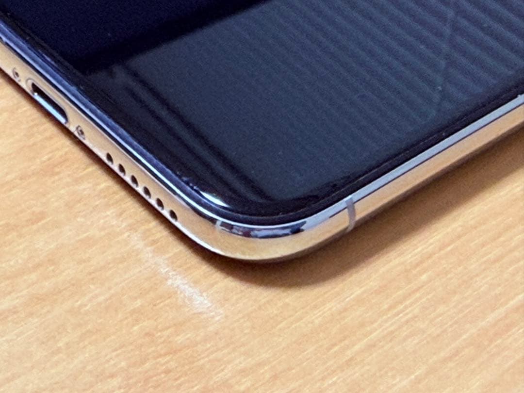 iPhone X シルバー 64GB バッテリー100% SIMフリー