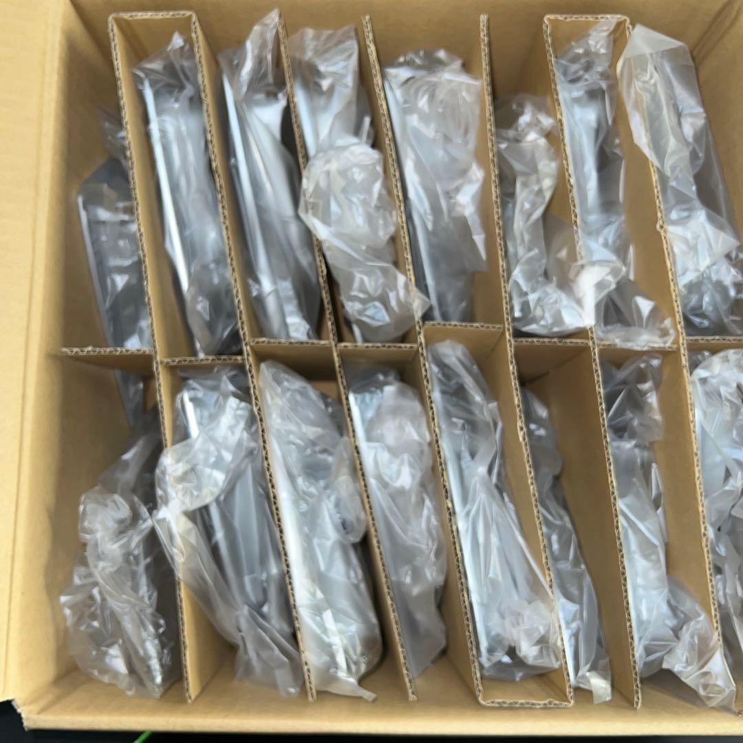 トヨタ純正 50系プリウス ホイールアクセントピース