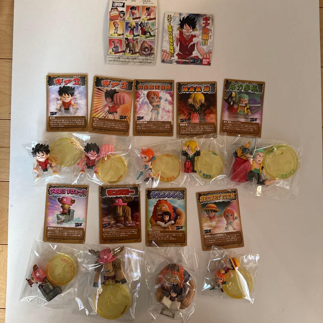 ワンピースコレクション　海賊団ヒーローズ　食玩フィギュア　全9種