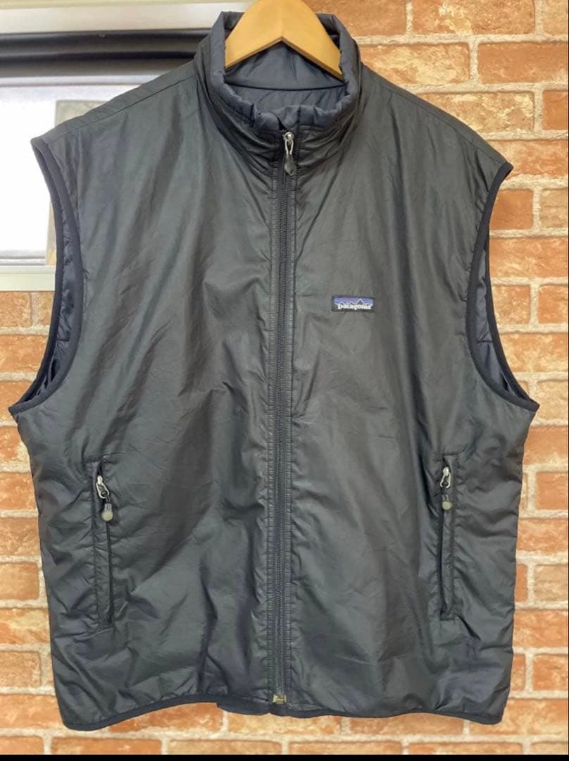 00s patagonia パフボールベスト　ブラック