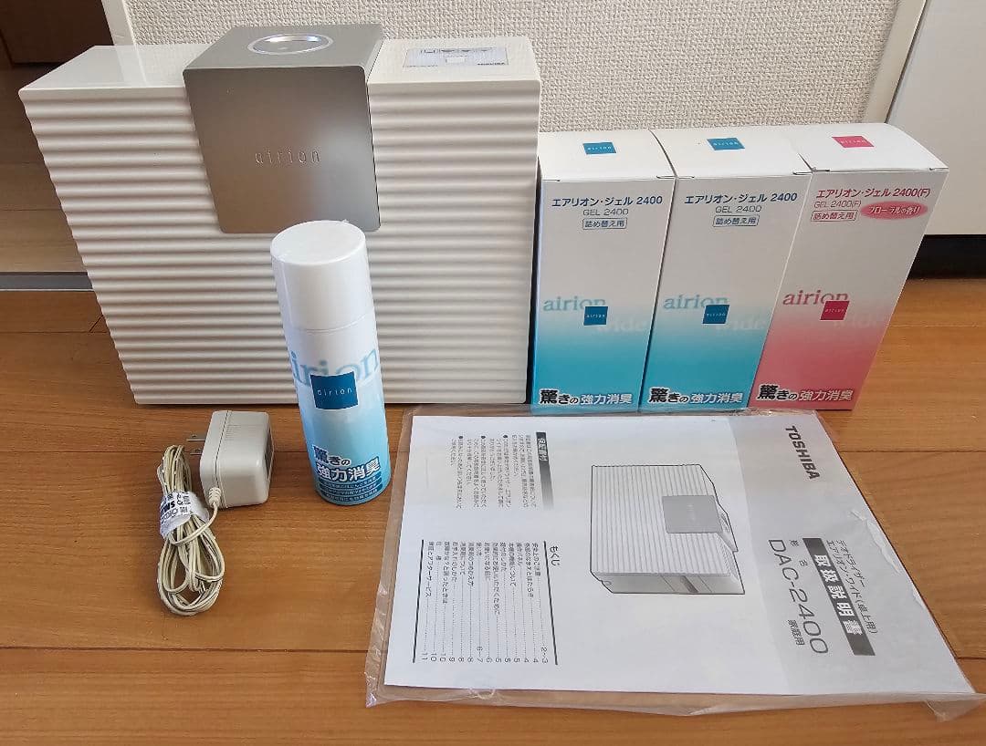 TOSHIBA 消臭器 エアリオン・ワイド 本体 交換用ジェル3本 消臭スプレー