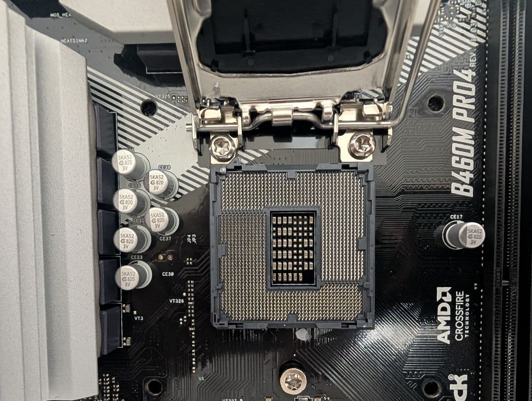 ASRock B460M PRO4 マザーボード