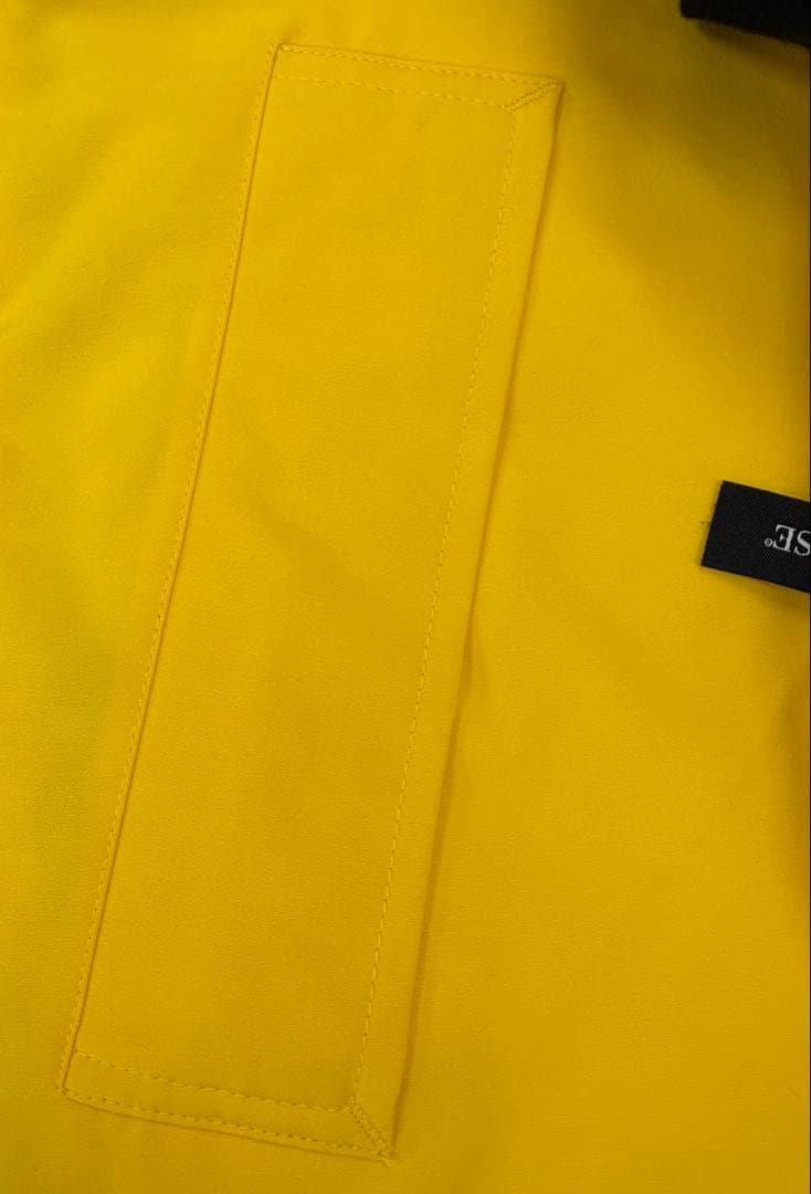   カナダグース ジャスパーパーカ 3438JM イエロー