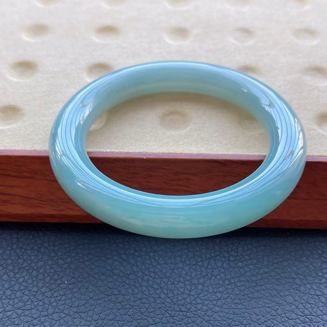 本翡翠、希少、レアミャンマー爽やかブルー〜55.5