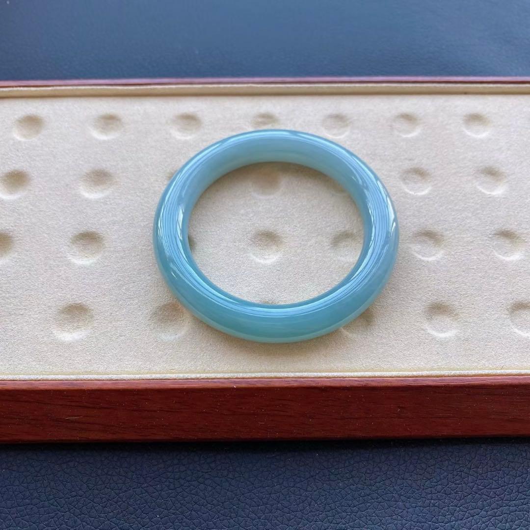 本翡翠、希少、レアミャンマー爽やかブルー〜55.5