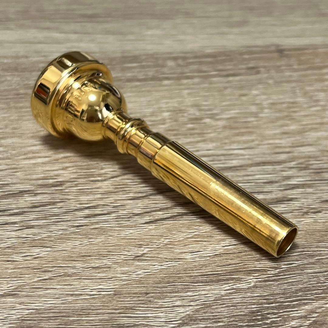 トランペットマウスピース Bach 1-1/2C 金メッキ