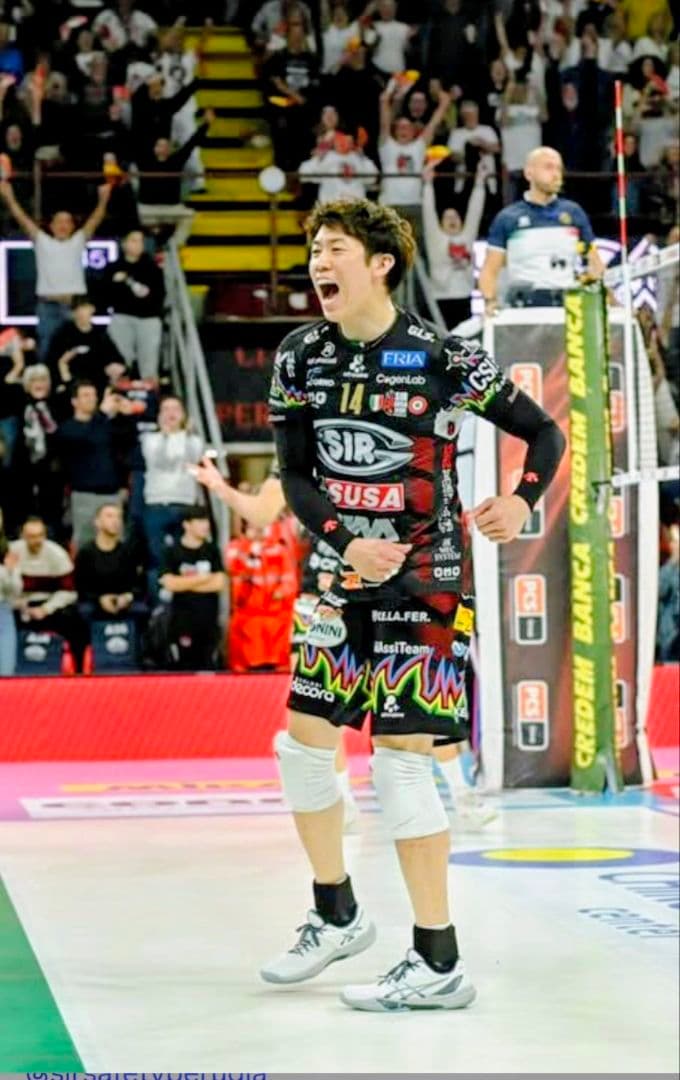 石川祐希選手#14　ペルージャ　ユニフォーム　ホーム用　M