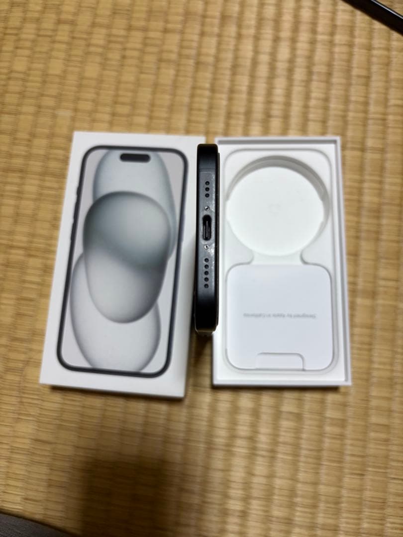 Apple iPhone 15 ブラック 128GB