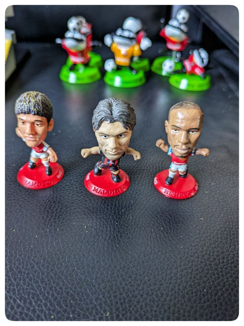 瑞穂メモリアルピッチ（ジオラマ）&グランパスくん一家フィギュア おまけ付 非売品