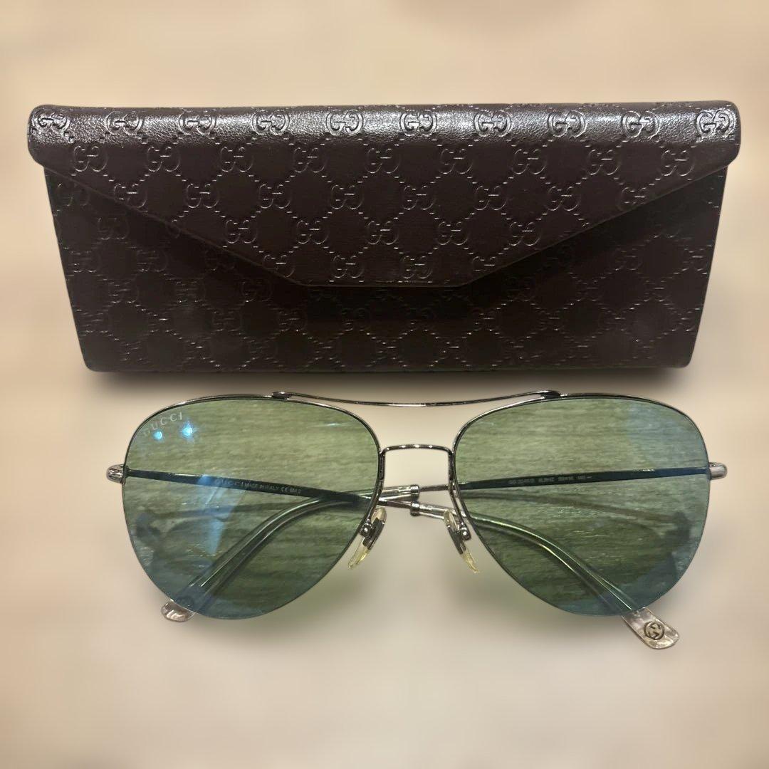 GUCCI アビエーターサングラス グリーンレンズ