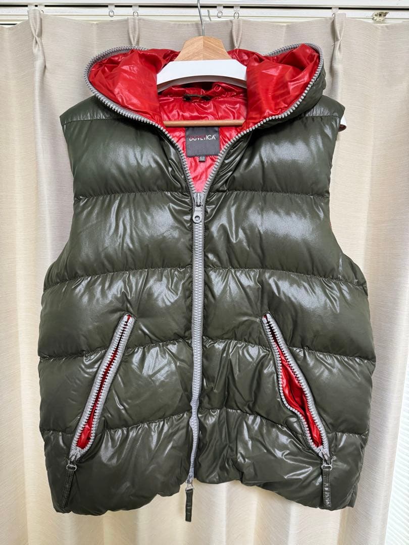 DUVETICA ダウンベスト　メンズ