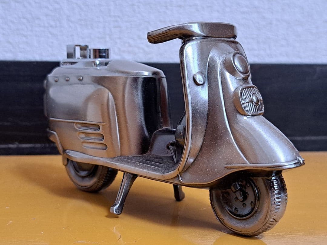 富士重工 ラビット スクーター型 金属製 卓上ライター【未使用新品】