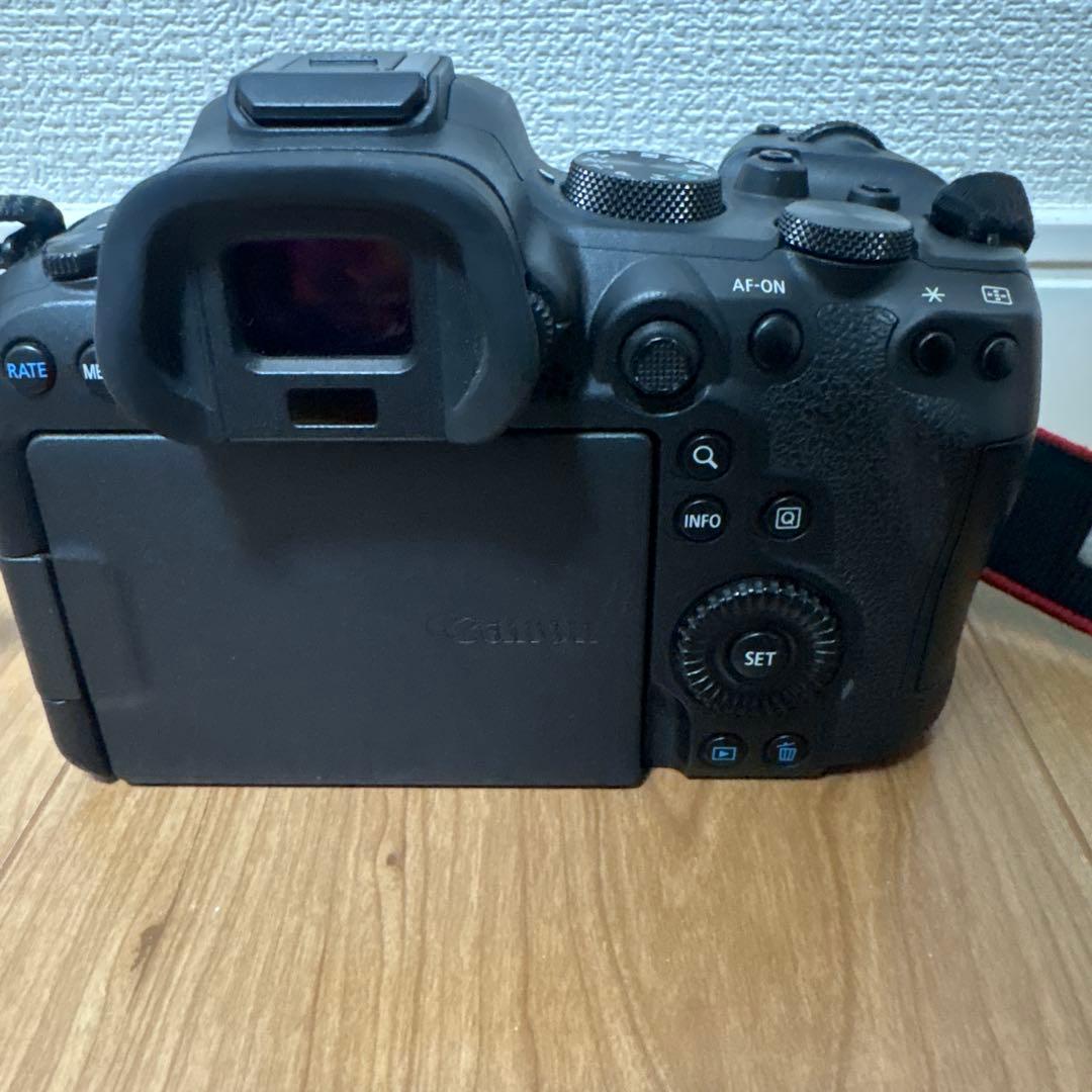 Canon EOS R6 デジタルカメラ 本体