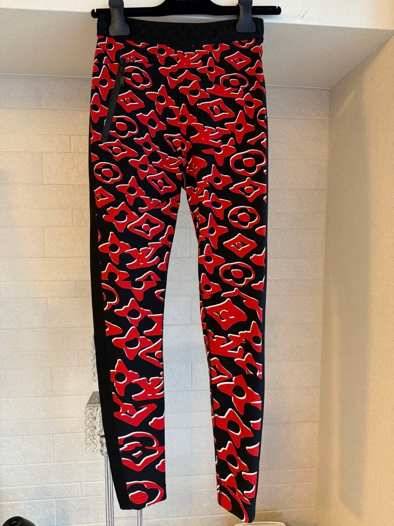 LOUIS VUITTON ルイ・ヴィトン レギンス　サイズ36