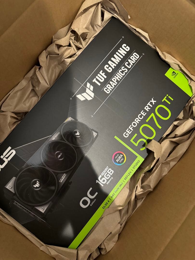 グラフィックボード・グラボ・ビデオカード ASUS NVIDIA GeForce RTX 5070Ti 16GB 5070