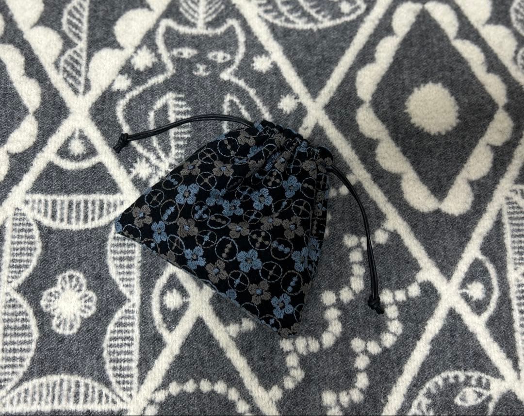 ①ekko 様 音の絵 ペラペラヨメナ ブラウン/ブラック