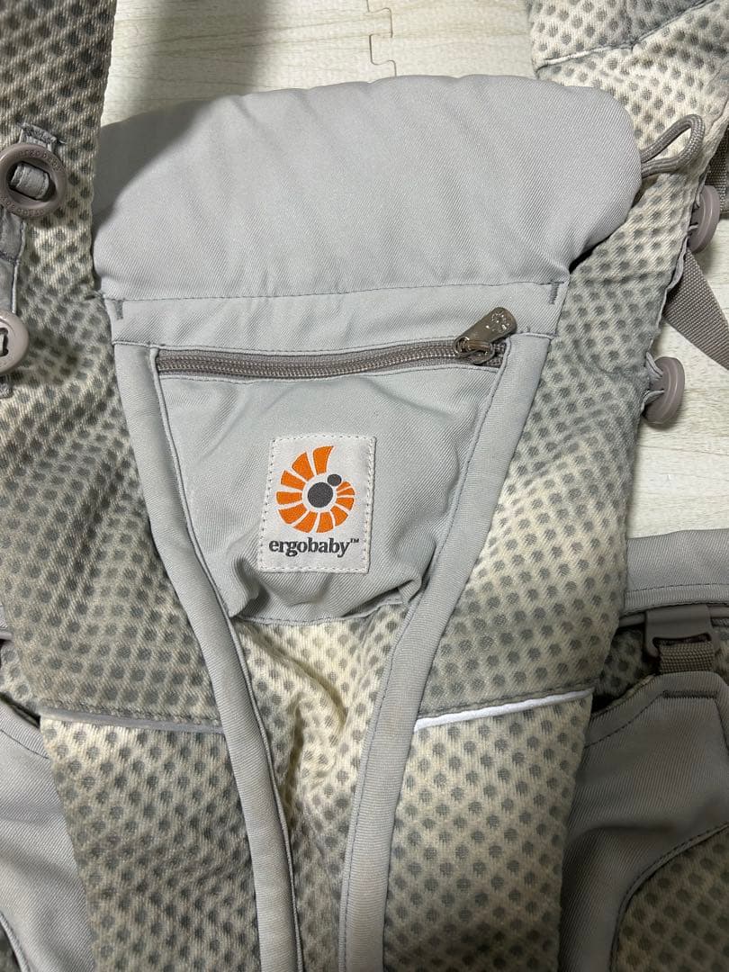 エルゴベビー　オムニブリーズ OMNI Breeze パールグレー