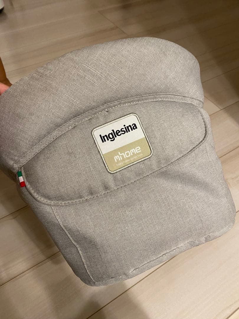 ベビーチェア イングリッシーナ テーブルトレーつき 箱、説明書あり カプチーノ