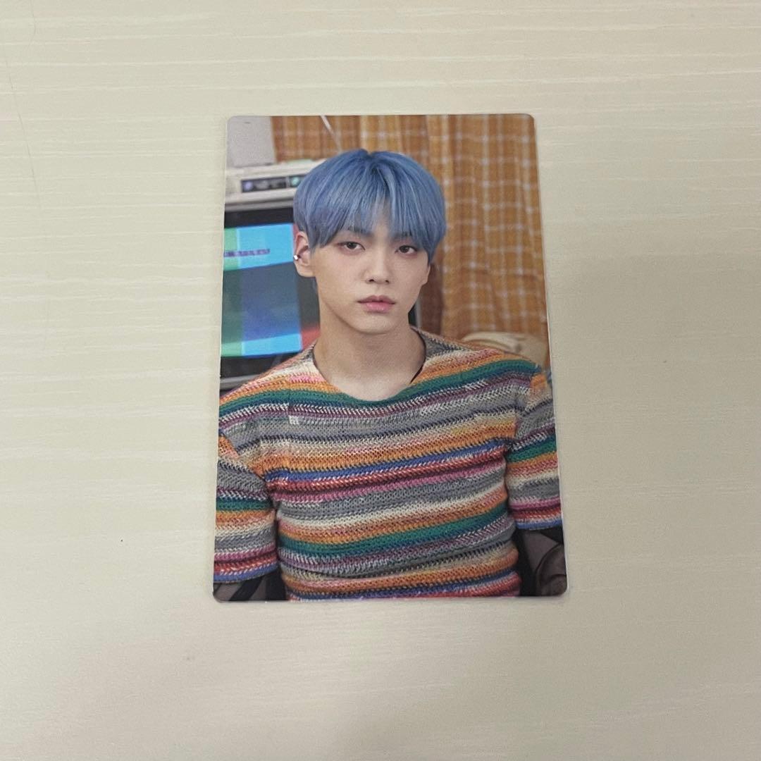 txt スビン bluehour ラキドロ トレカ