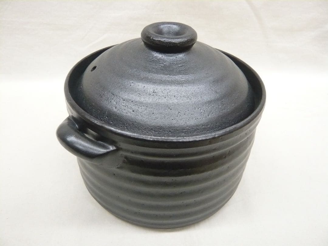 『萬古焼 二重蓋使用の3合炊きご飯釜 黒釉メタル』ガス・IH対応