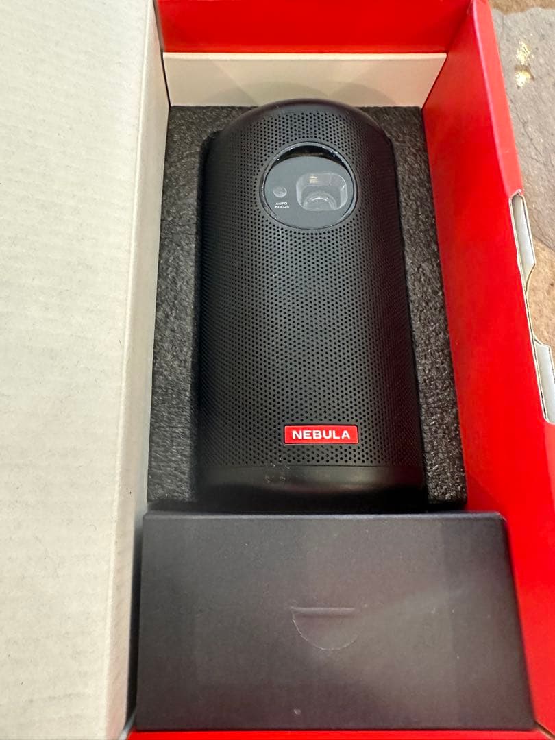 Nebula Capsule II モバイル プロジェクター