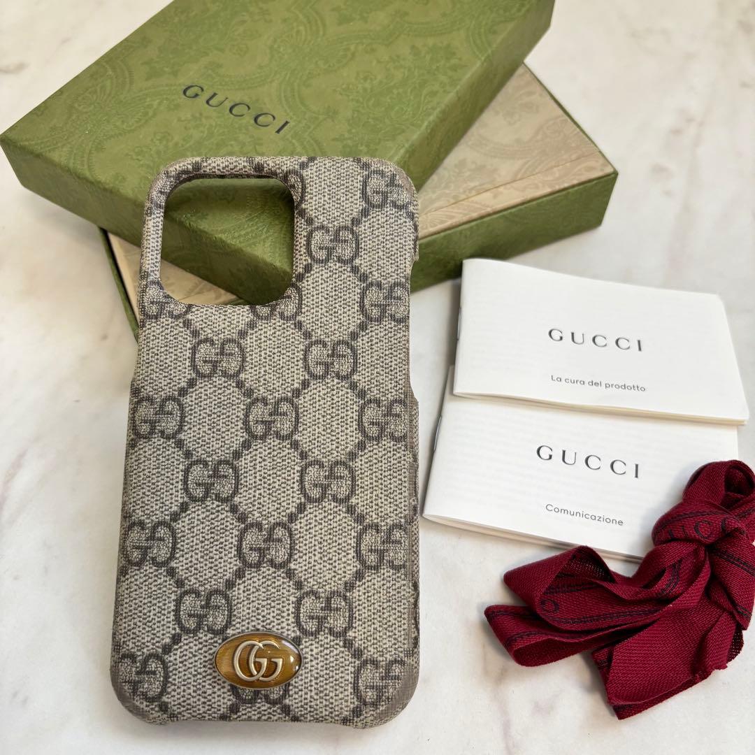 GUCCI　iPhone13pro　ケース