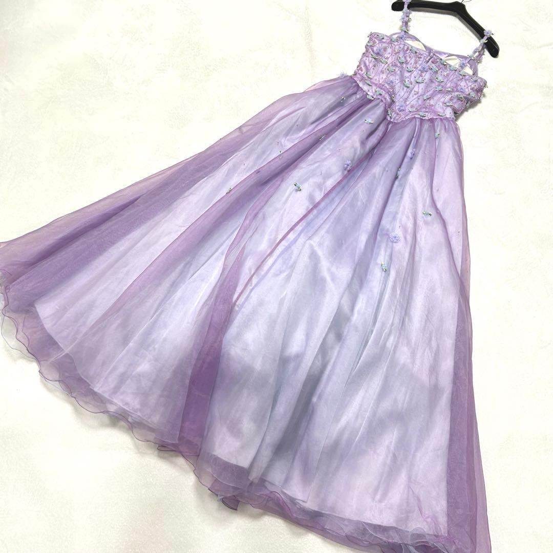 美品✨エメ　カラードレス　ビーズ刺繍　 フラワー　披露宴　演奏会　パーティドレス