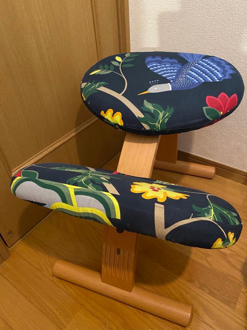 バランスチェア　リボ社