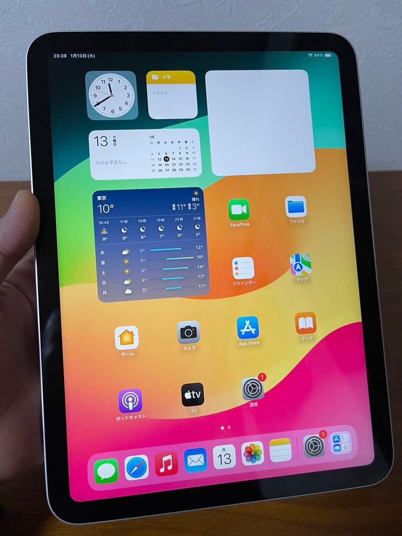 シルバー iPad 第10世代　64gb wifi モデル