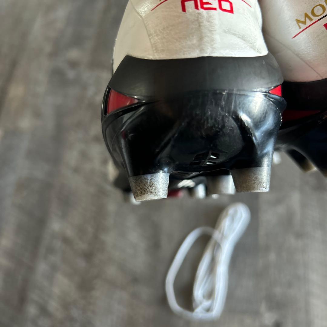 サッカースパイク　モレリアネオ4 27.5