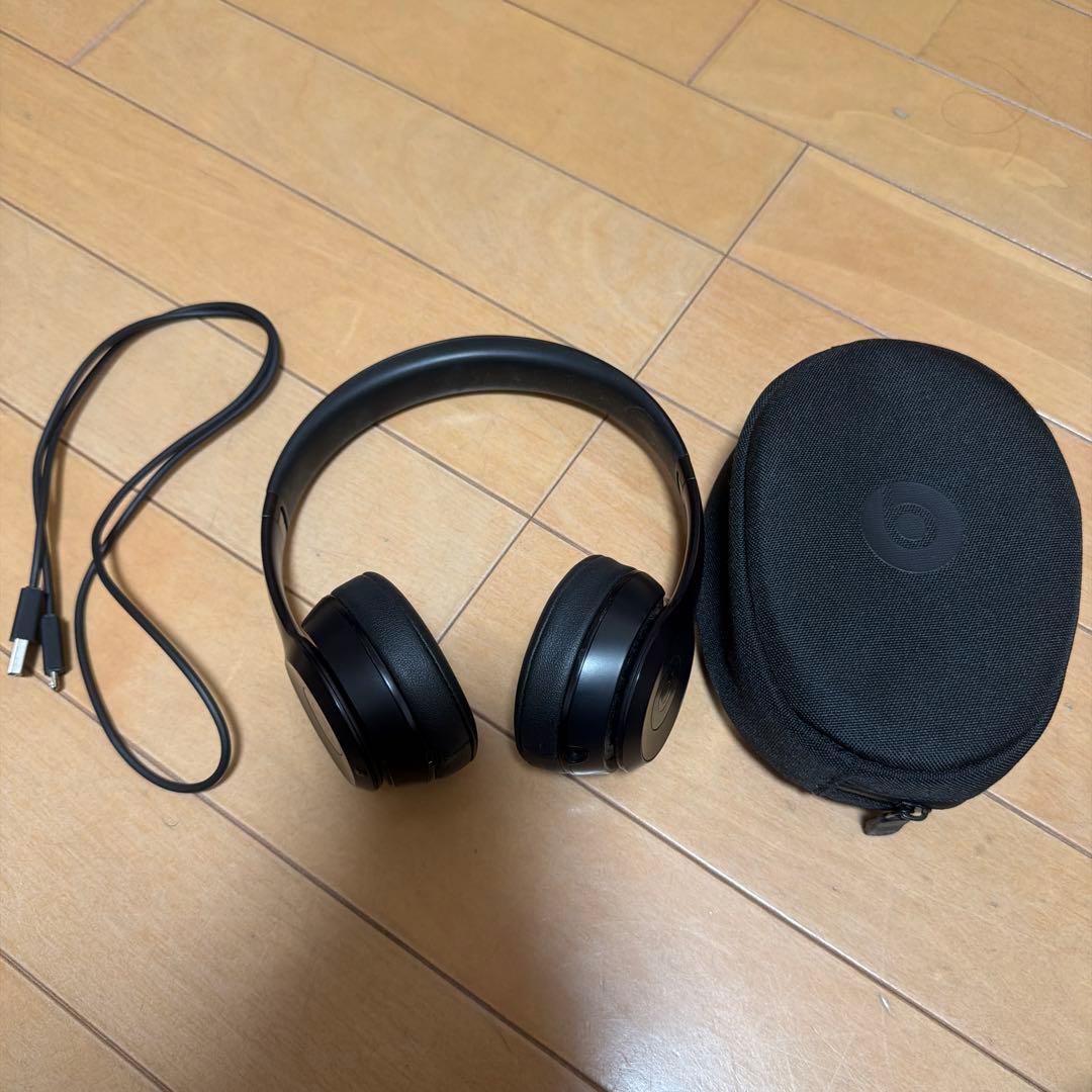 【限定価格】Beats Solo3 ワイヤレスヘッドホン ブラック