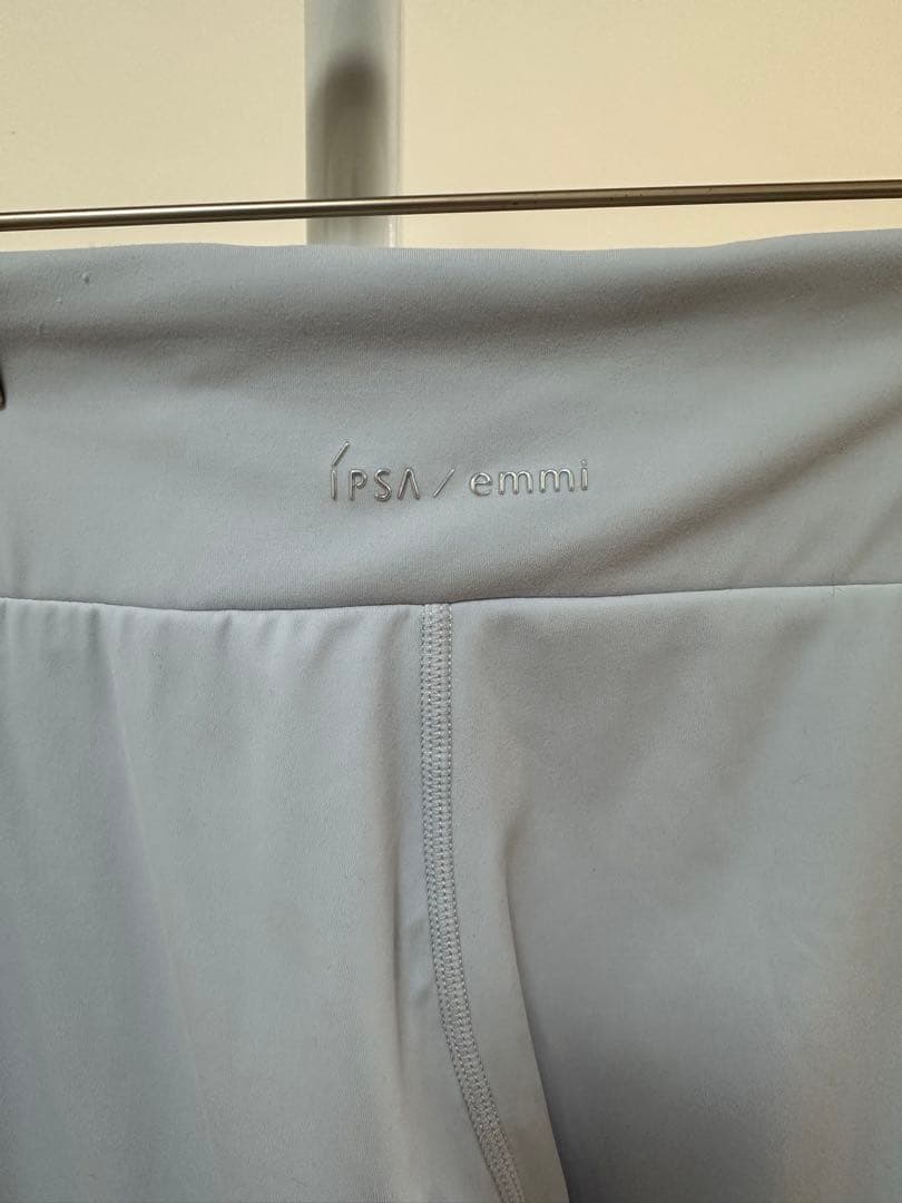 エミヨガ新品2点セット❗️イプサコラボサステナレッチユニティーレギンス&ブラトップ