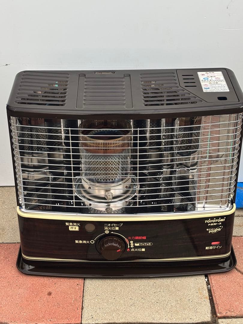 美品 石油ストーブ RS-W30H トヨトミ 19年製