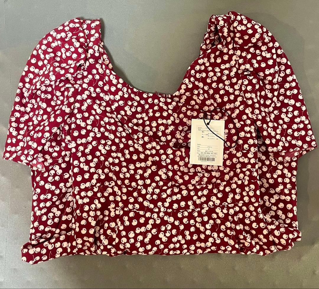 新品 Cherry Pattern Cache Coeur OnePiece