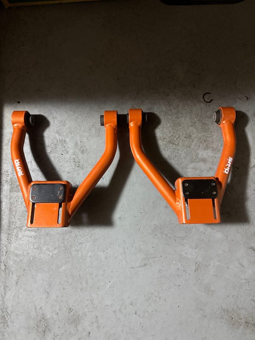 jzx110アッパーアーム jzs171 sxe10 スキッドレーシング