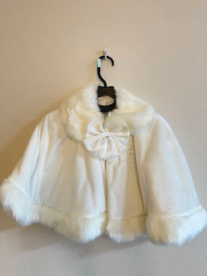 ビビディバビディブティック　ファーケープポンチョ♪