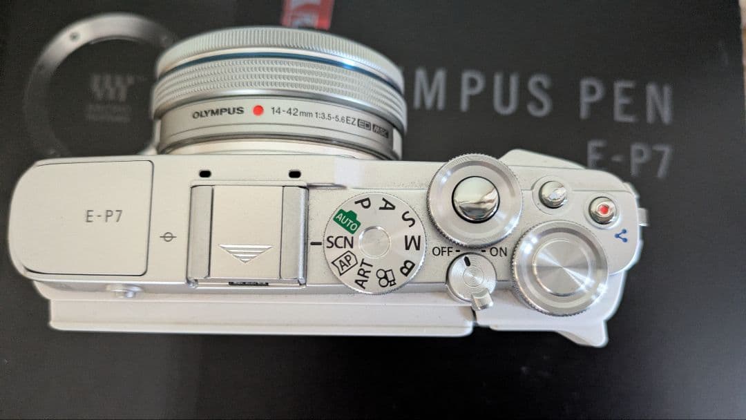 OLYMPUS PEN E-P7 デジタル一眼レフカメラ