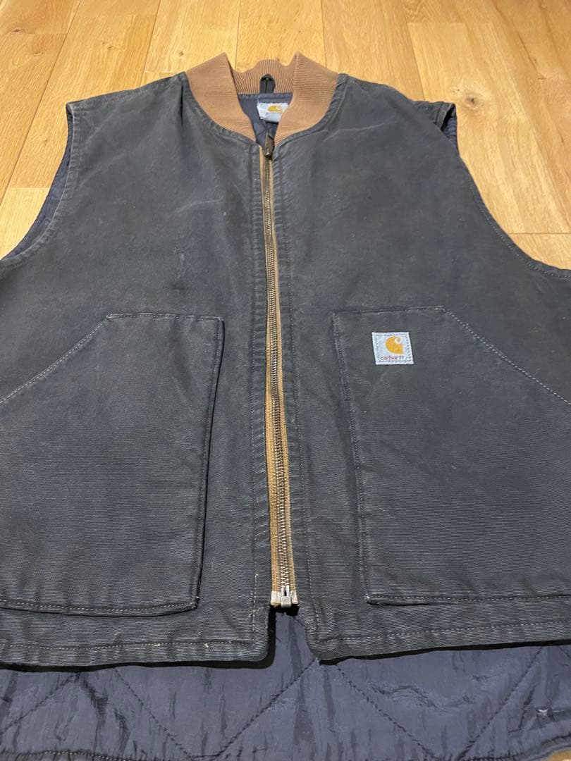 Carhartt ダック生地　ブラック ダウンベスト 2XL カーハート