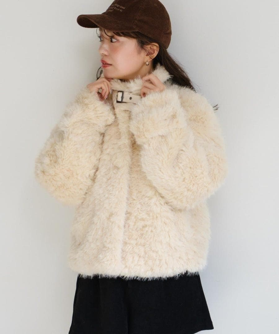 入手困難 新品未使用 Kastane カールミドルファーコート アイボリー